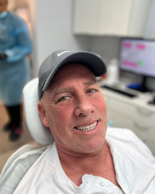 Patient smiling after treatment, photo 5